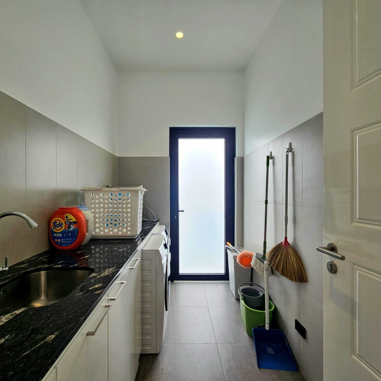 Fabulous Pool Villa Sales Hua Hin