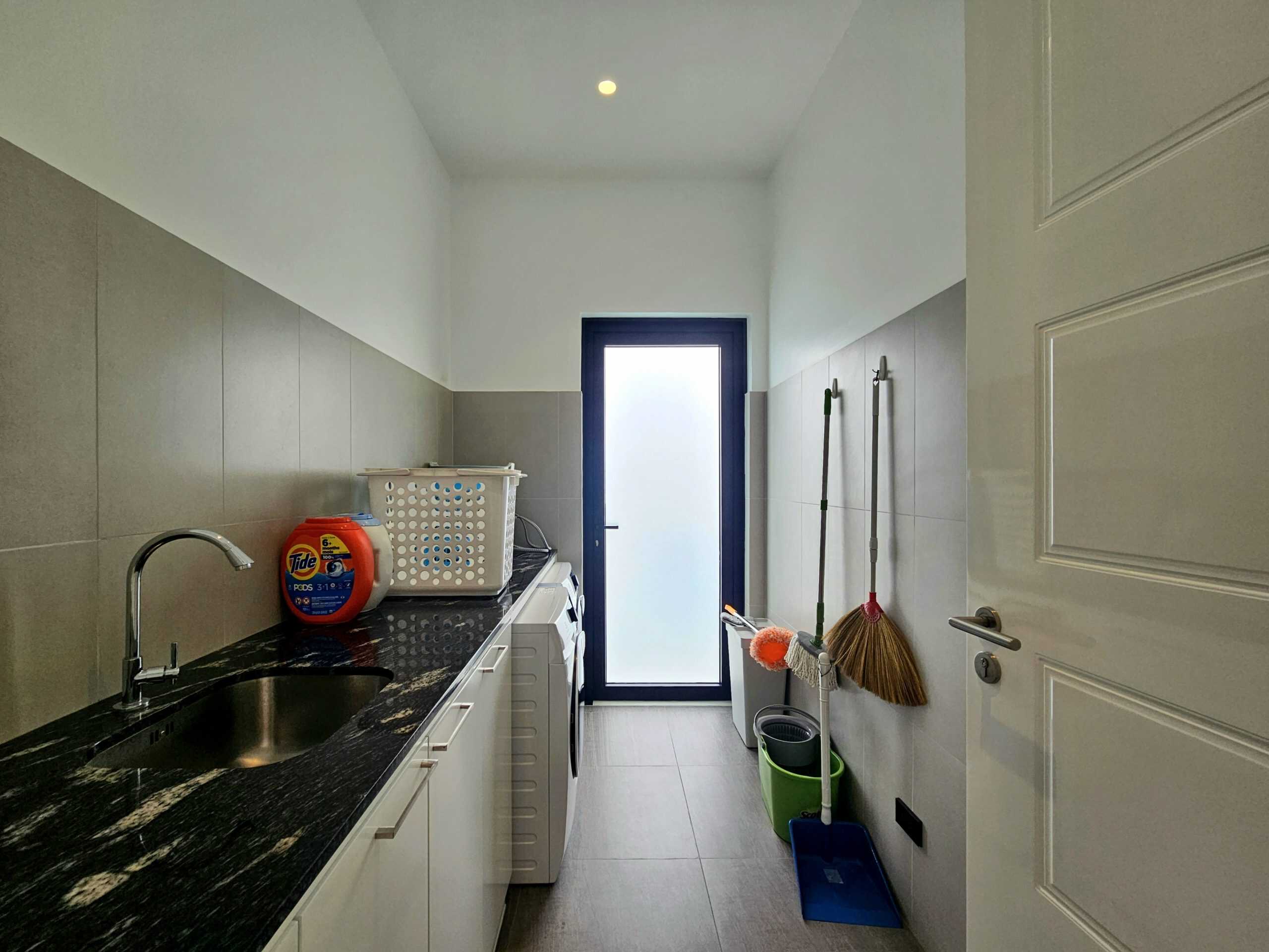 Fabulous Pool Villa Sales Hua Hin