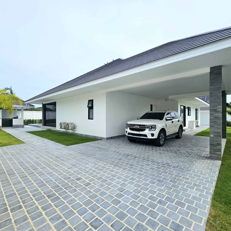 Modern Villa Sales Hua Hin Soi 70