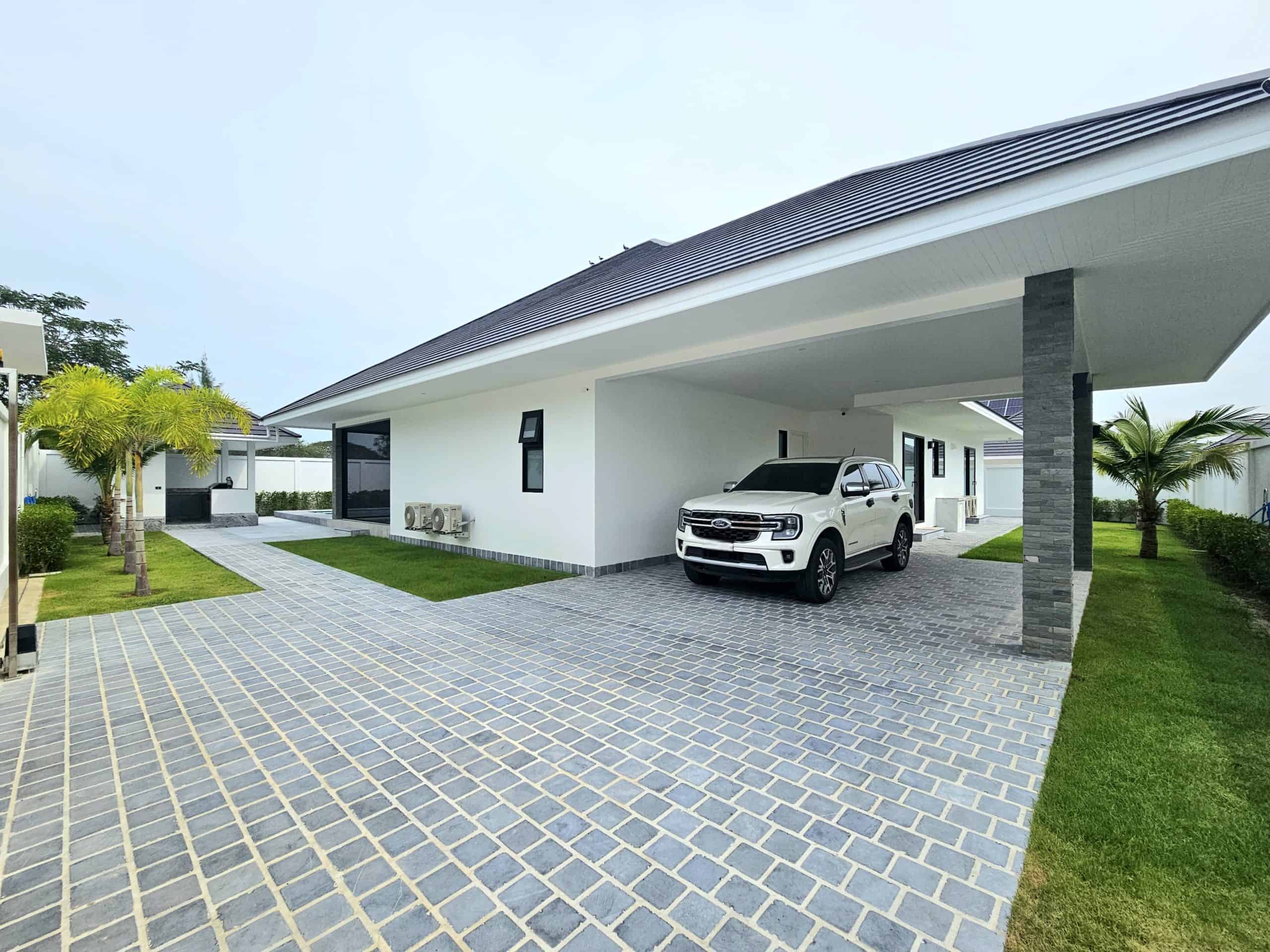 Modern Villa Sales Hua Hin Soi 70