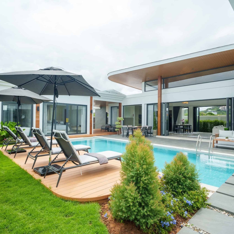 Tropical Sales Property View