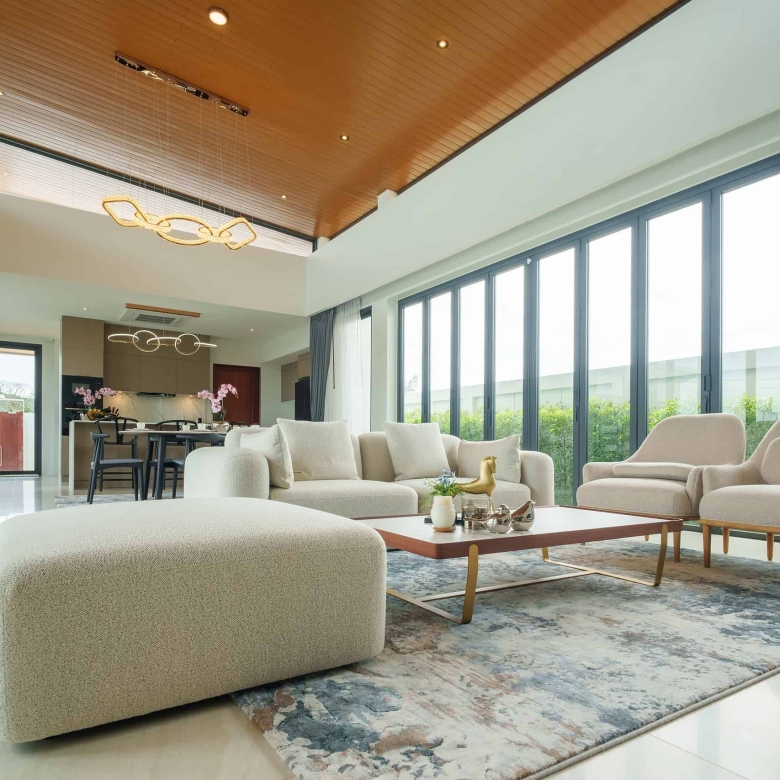 Luxury Pool Villa Sales Feature