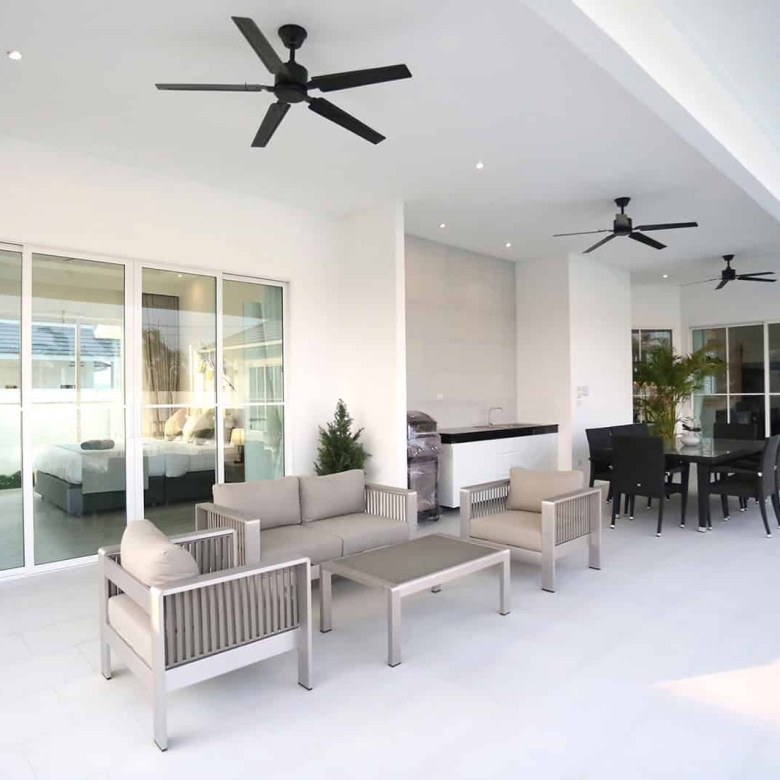 Elegant Villa Lidia Modern Design for Sale