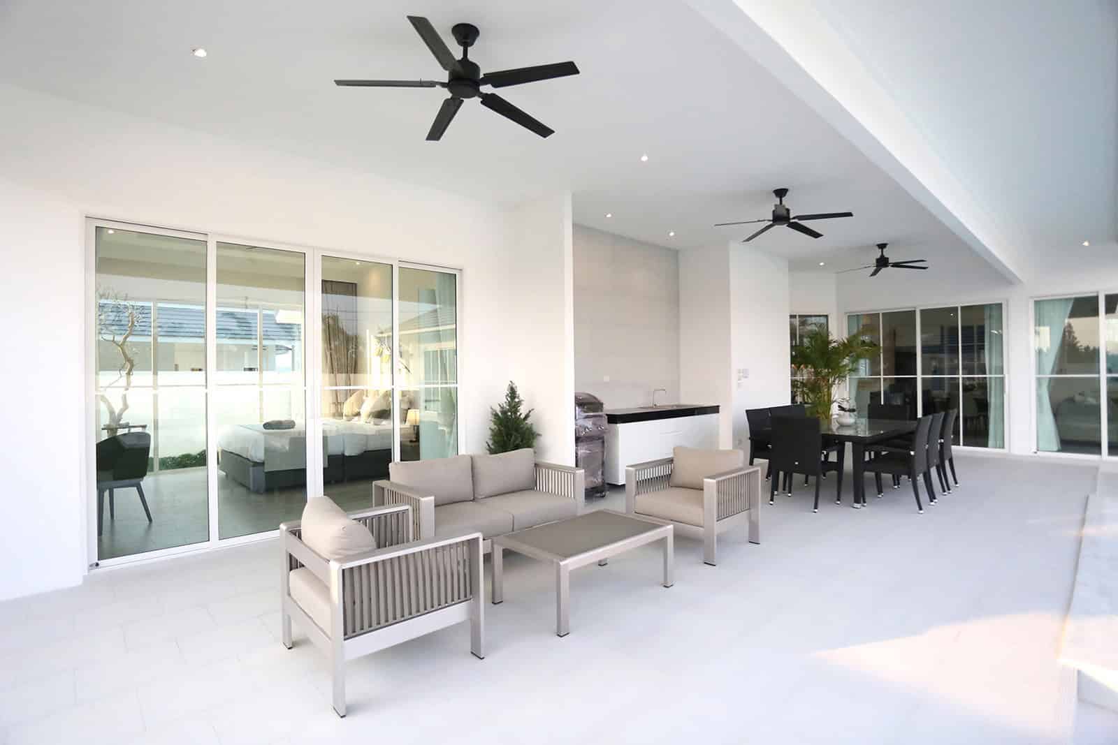 Elegant Villa Lidia Modern Design for Sale