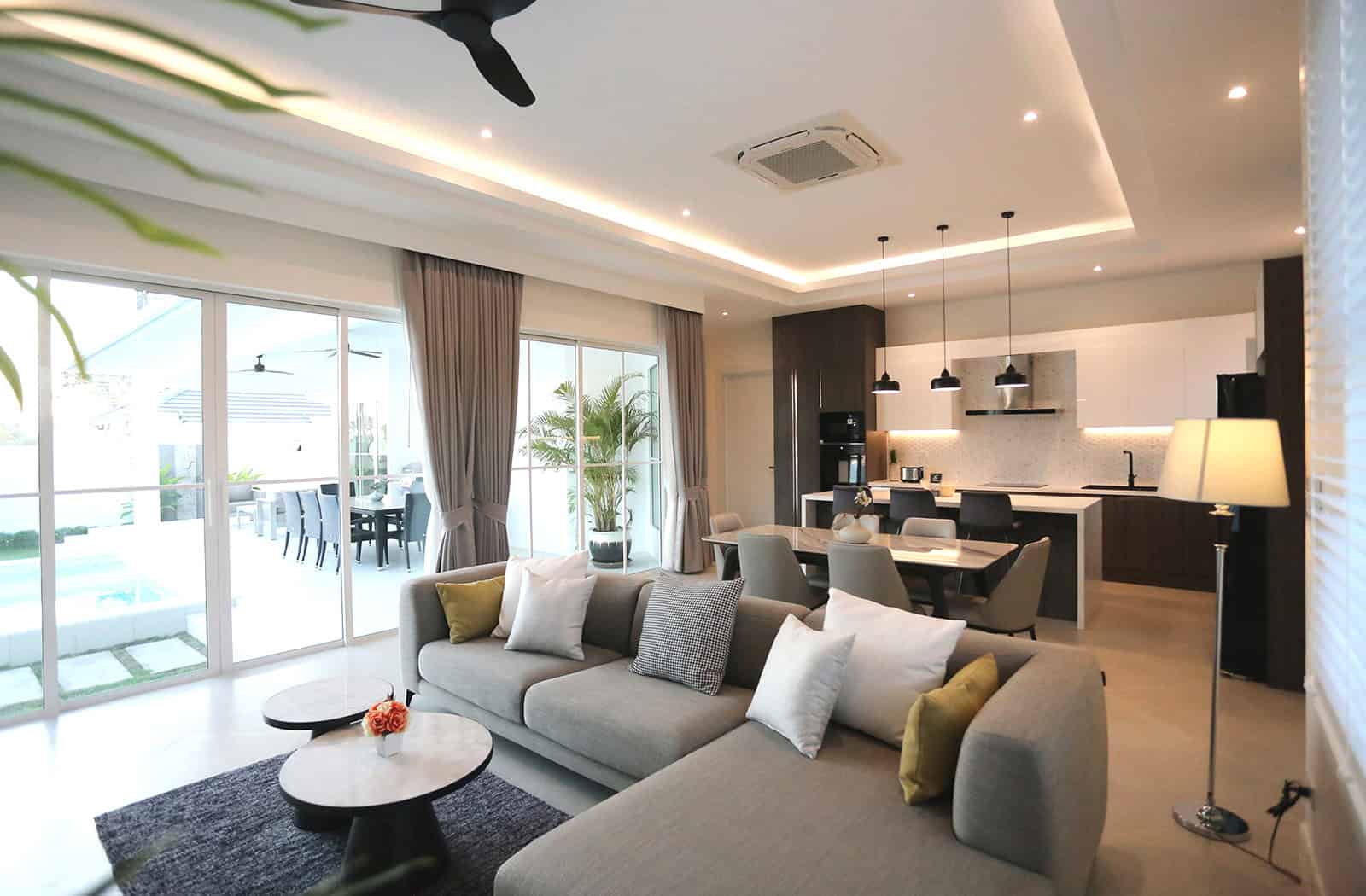 Charming Villa Lidia Spacious Living for Sale