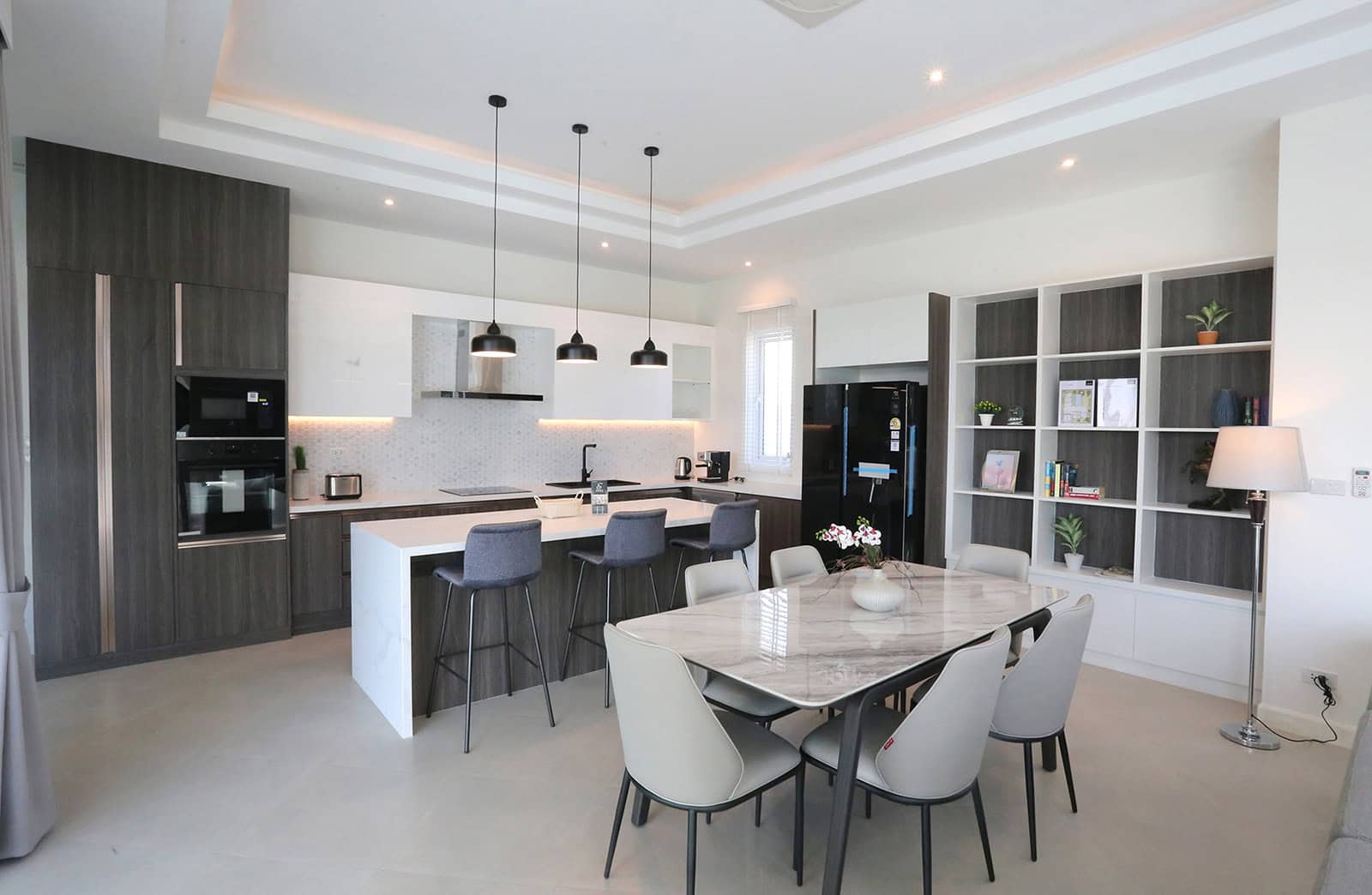 Beautiful Villa Lidia Tropical Retreat for Sale