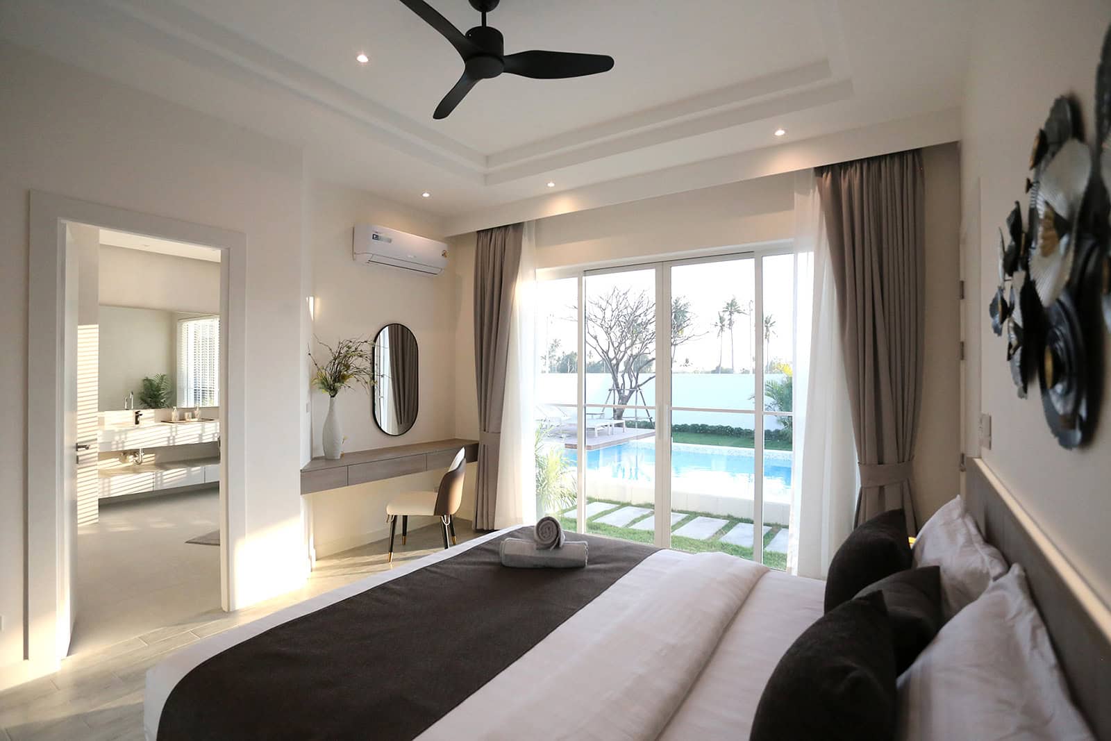 Premium Villa Lidia Comfort Haven for Sale