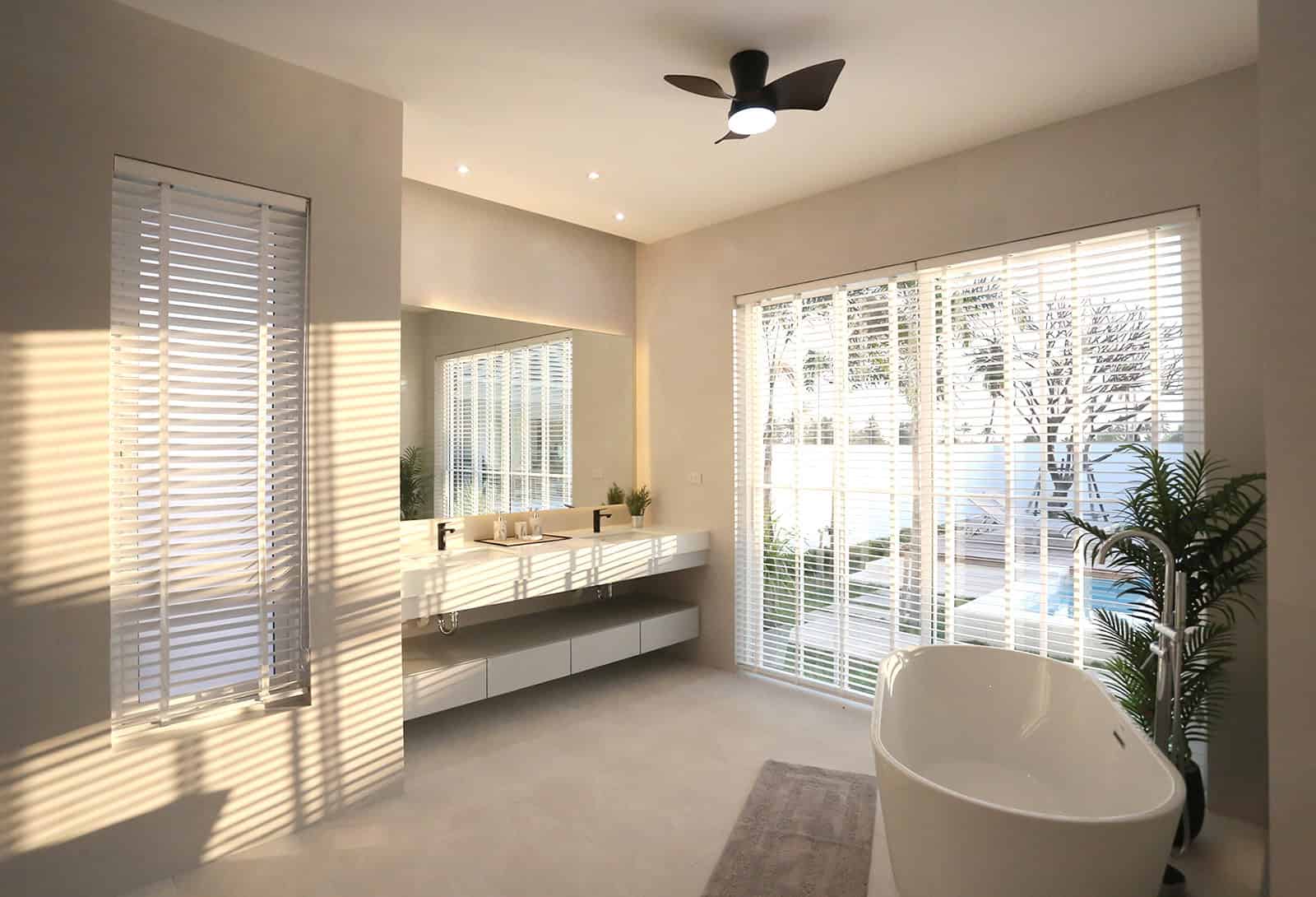 Unique Villa Lidia Stylish Interiors for Sale