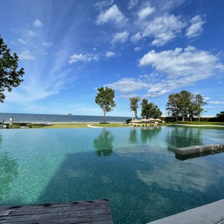 Wan Vayla Ocean View Sales Deal