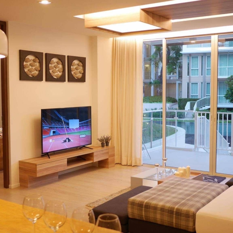 Beachfront Condo Sales Highlight